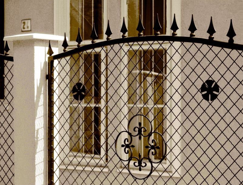 Decorative Fencing Service